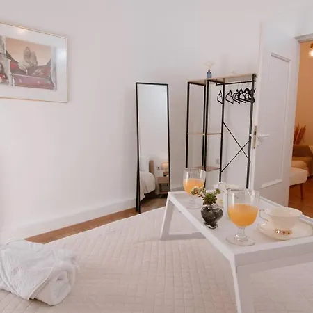 Appartamento Luxury Apartment, In *